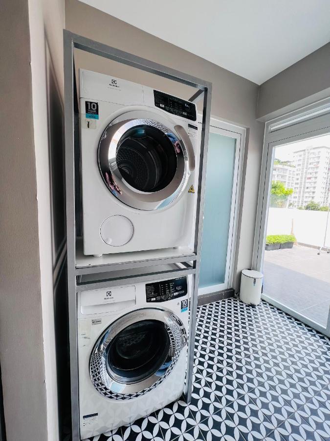 Home By Flatto Apartment Хошимин Екстериор снимка