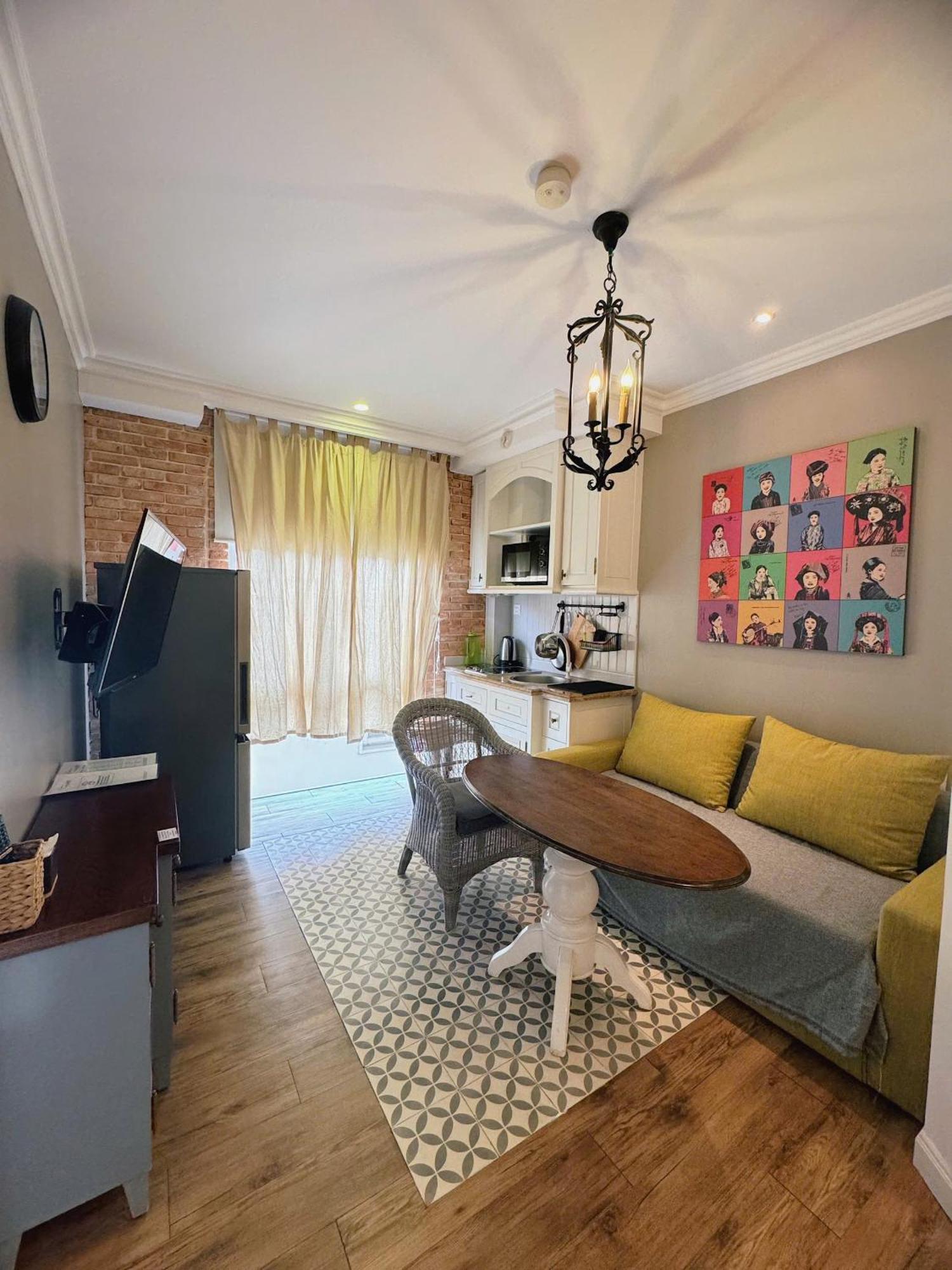 Home By Flatto Apartment Хошимин Екстериор снимка